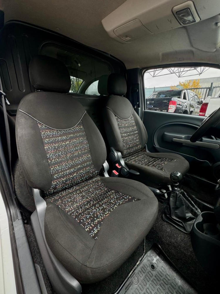 Fiat Fiorino Base — foto 17